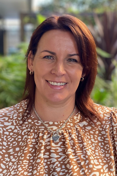 Jo Dixon